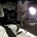 Astronautas chinos realizan la segunda caminata espacial del país