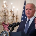 Biden evalúa si EE.UU. puede restaurar el acceso a internet en Cuba