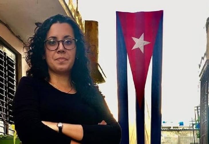 Liberan a Camila Acosta periodista cubana arrestada tras las protestas