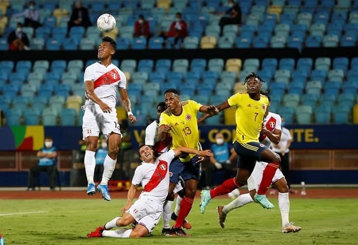 Colombia y Perú se miden por el tercer lugar de la Copa América y pensando en la eliminatorias