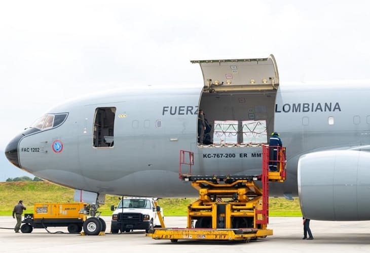 Duque recibe 2,5 millones de vacunas de Janssen donadas por EE.UU. a Colombia