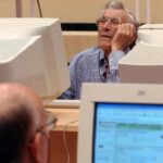 Más personas mayores usan internet tras la pandemia - 6 de cada 10 ya lo hacen