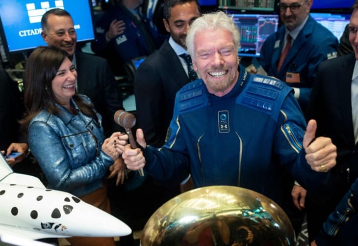 Richard Branson se adelanta a Jeff Bezos en su plan de viajar al espacio