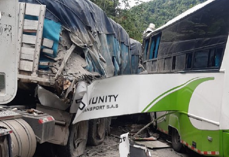 24 heridos deja accidente en autopista Medellín- Bogotá, altura de San Luis