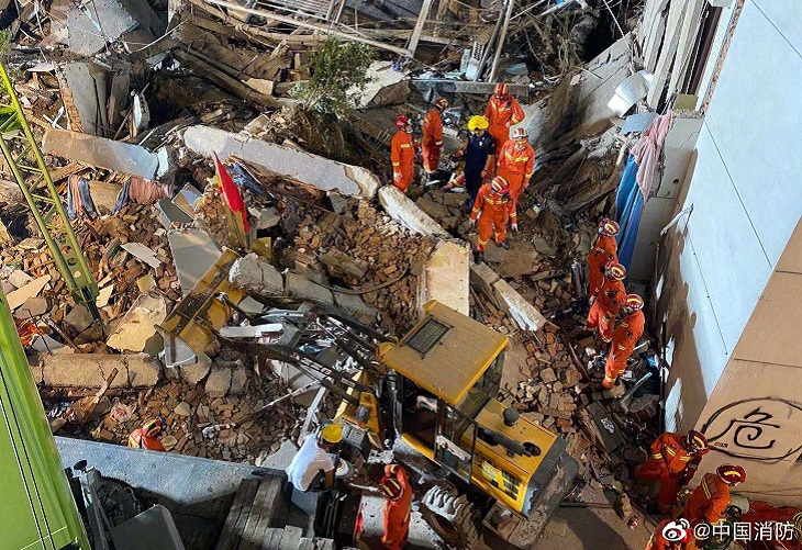 Un muerto tras derrumbe del hotel Siji Kaiyuan en Suzhou, China