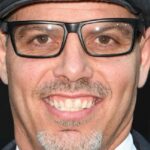 Dillon Jordan: productor de cine acusado de ser un proxeneta internacional