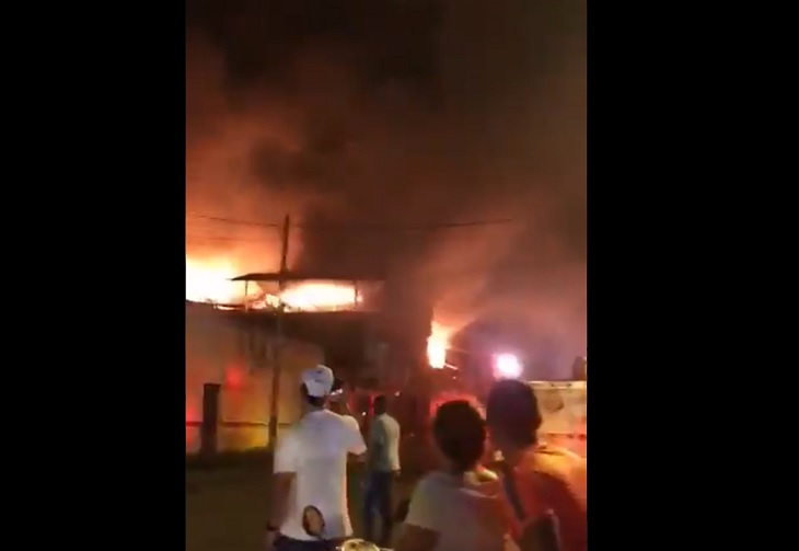 Grave incendio en el barrio Saavedra Galindo de Cali