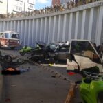 Muere motociclista al que le cayó un carro en el deprimido de la calle 94
