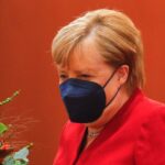 Aspirantes a suceder a Merkel libran primer duelo a tres antes de generales