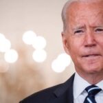 Biden honra los restos de los militares muertos en Afganistán a su llegada a EE.UU.