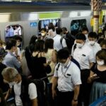 Cuatro heridos en un ataque con cuchillo en un tren de Tokio