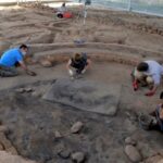 Hallan amuletos de la diosa egipcia Hathor en el cerro donde nació Salamanca