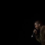 Kanye West reaviva su polémica con Universal por publicar Donda sin permiso