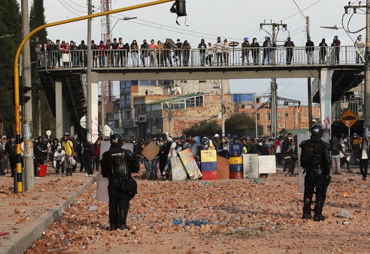 La economía colombiana se contrajo 2,4 % en el segundo trimestre por las protestas