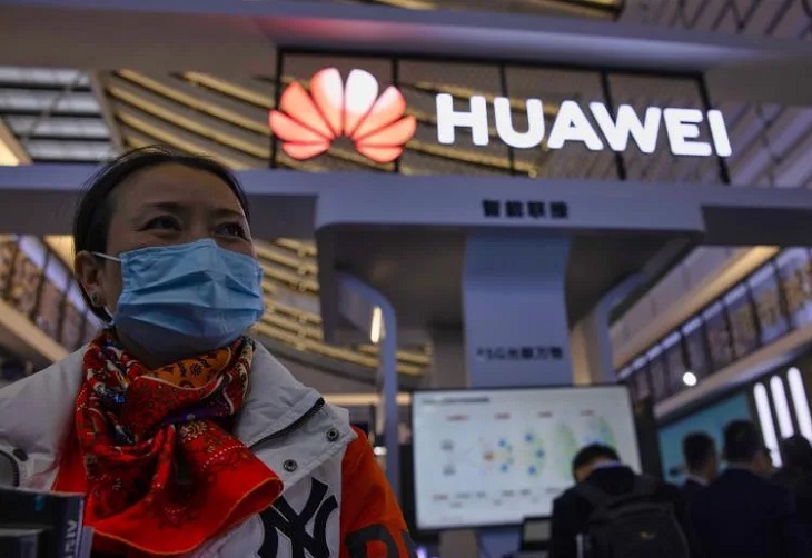 Los ingresos de Huawei caen un 29 % hasta junio lastrados por la rama de consumo