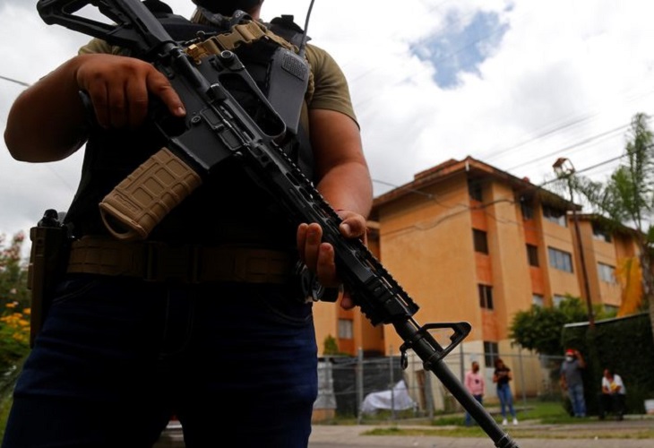 Menor robada de hospital en Guadalajara es localizada abandonada en la calle