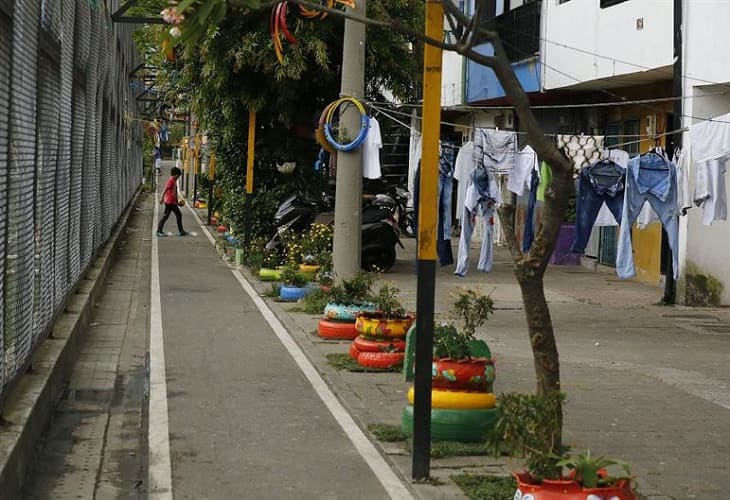 Moravia, el vibrante barrio de Medellín que transformó su basurero en jardín