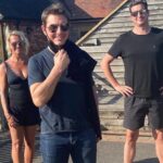 Por esta razón, Tom Cruise aterriza en helicóptero en el jardín de una familia inglesa