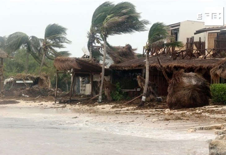 Pronostican un fin de semana huracanado en zonas de la costa de México y EEUU