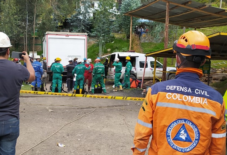 Rescatan 4 cuerpos de mineros atrapados en explosión de mina en Tópaga