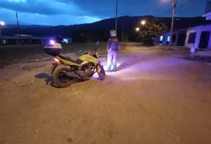 Una niña mató a su pequeño hermano de una puñalada en Pitalito