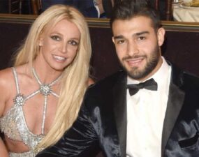 Britney Spears anuncia que se va a casar con un modelo y entrenador personal
