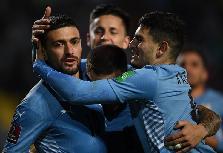 Con doblete de De Arrascaeta, Uruguay golea a Bolivia y se sacude de su mala racha