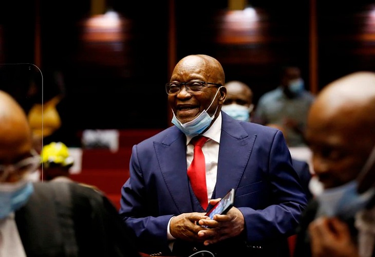 El expresidente Zuma dice que Sudáfrica muta a una dictadura constitucional