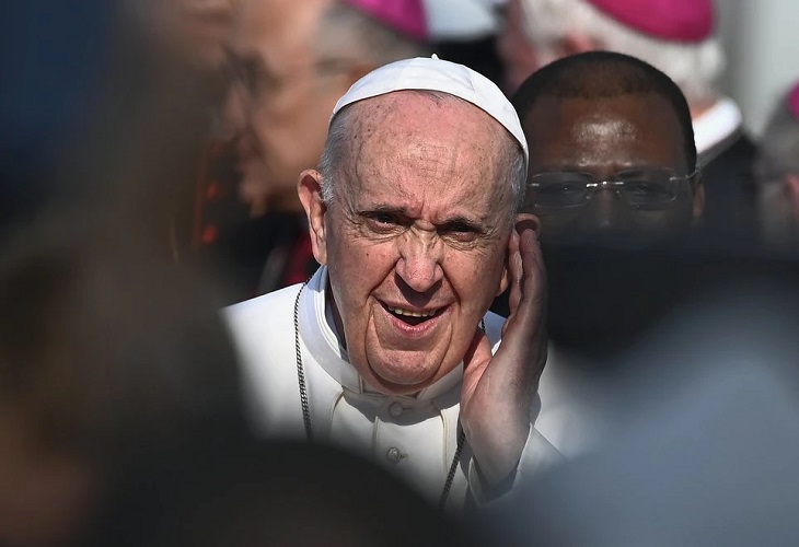 El papa critica el abuso de poder en los movimientos eclesiásticos
