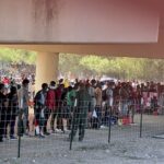 Estados Unidos cierra puente fronterizo por el cruce masivo de haitianos
