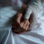La mortalidad por covid en los octogenarios sin vacunar es quince veces mayor