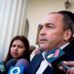 Negociador chavista en el diálogo con la oposición espera que se levanten las sanciones