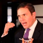 No llegarán refugiados afganos a Colombia en el corto plazo, dice el embajador en EE.UU.
