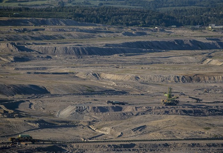 Polonia multada con 500.000 euros diarios hasta que cierre la mina de Turów