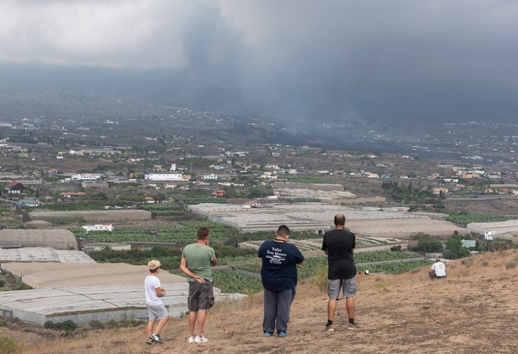 Una decena de científicos expertos en el Etna viajan a La Palma para ayudar