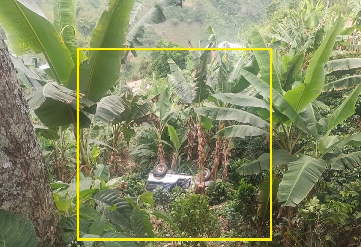 Muere conductor de un Jeep que rodó por una ladera en la vereda Farallones