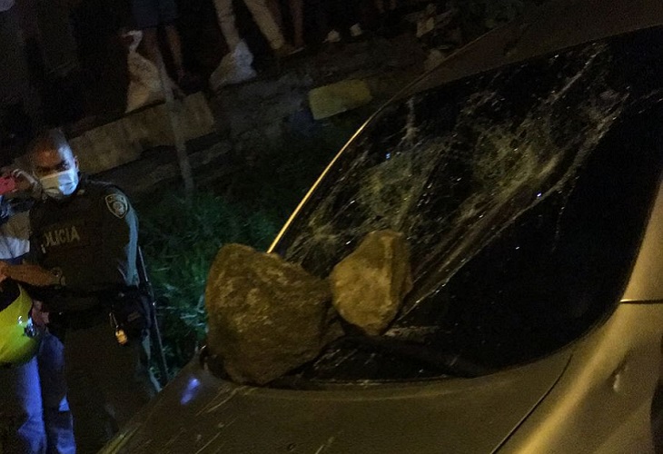 Así fue el hurto de los ladrones a los que les dañaron el carro en Medellín