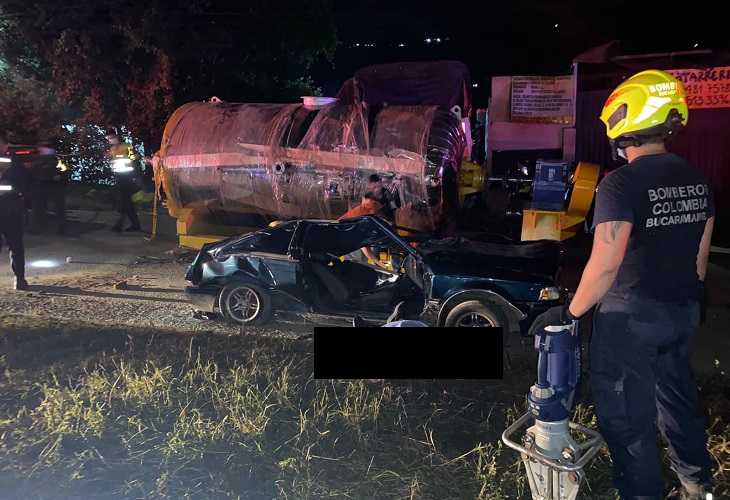 Edulfo Acosta, el conductor que murió aplastado en su auto en Bucaramanga