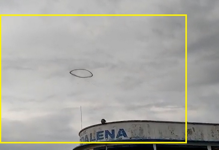 Video que muestra figura de anillo en cielo de Bucaramanga