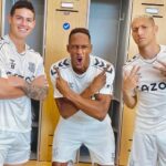 Yerry Mina junto a James y Richarlison: "Mis Panitas se quedan"