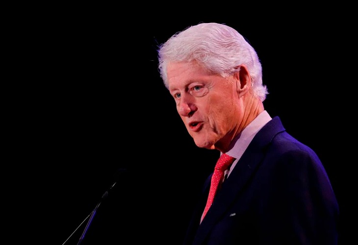 Bill Clinton, hospitalizado por una infección