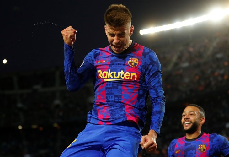 El Barcelona y el Villarreal renacen; Cristiano rescata al United