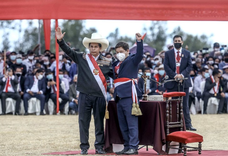 Las medidas por violencia contra ex primer ministro peruano excluyen alejamiento