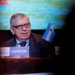 Los expresidentes Gaviria y Pastrana, salpicados en los Papeles de Pandora