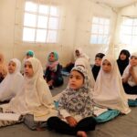 Los talibanes permitirán pronto a todas las niñas regresar a las escuelas