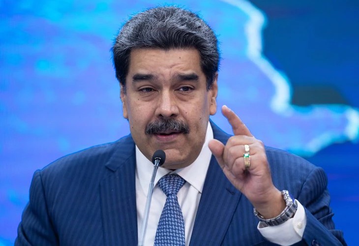 Maduro insta a los candidatos a realizar una campaña electoral limpia
