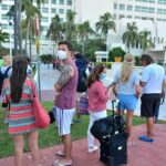 Más de 600 personas evacuadas por un incendio en un hotel de Cancún