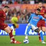 Nápoles y Milan, colíderes; Dybala salva al Juventus y póker de Simeone