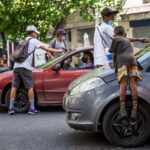 Niños venezolanos, obligados a trabajar en las calles para sobrevivir
