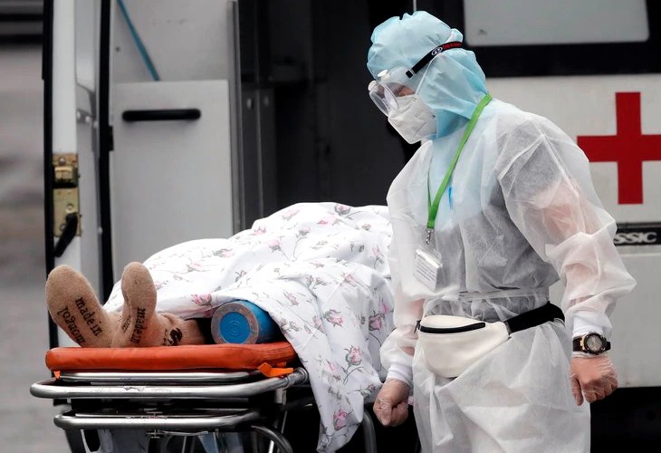 Rusia vuelve a registrar récord de muertes por covid-19 con 1.015 fallecidos en un día